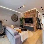 Apartment Balticsky Loft Premium, K O L O B R Z E G