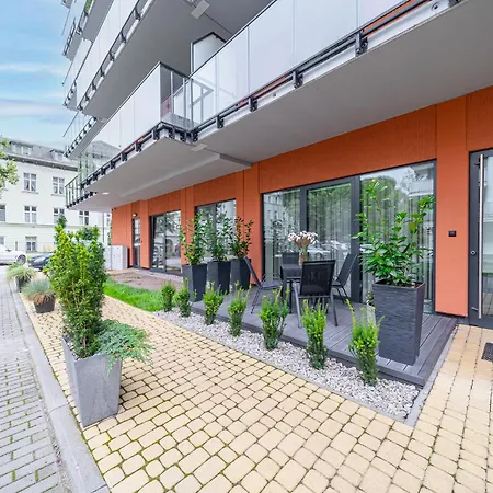 Apartment Balticsky Loft Premium, K O L O B R Z E G Basen,jacuzzi,sauna,silownia *