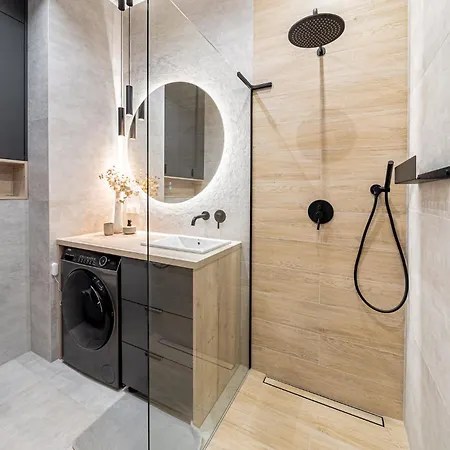 Apartment Balticsky Loft Premium, K O L O B R Z E G Basen,jacuzzi,sauna,silownia *